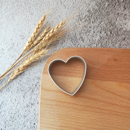 Variety Styles Stainless Steel Easter Biscuit Cutter Easter Rabbit Eggs Carrot Cookie Mold Kitchenware Cookie Cutter Baking Tool