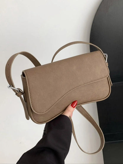26 Spring/Summer Women'S Saddle Bag, Daily Shoulder Bag and Crossbody Bag, Classic Shoulder Bag, Elegant Magnetic Sealed Saddle Bag, Suitable for Daily Use, Party Attendance