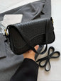 26 Spring/Summer Women'S Saddle Bag, Daily Shoulder Bag and Crossbody Bag, Classic Shoulder Bag, Elegant Magnetic Sealed Saddle Bag, Suitable for Daily Use, Party Attendance